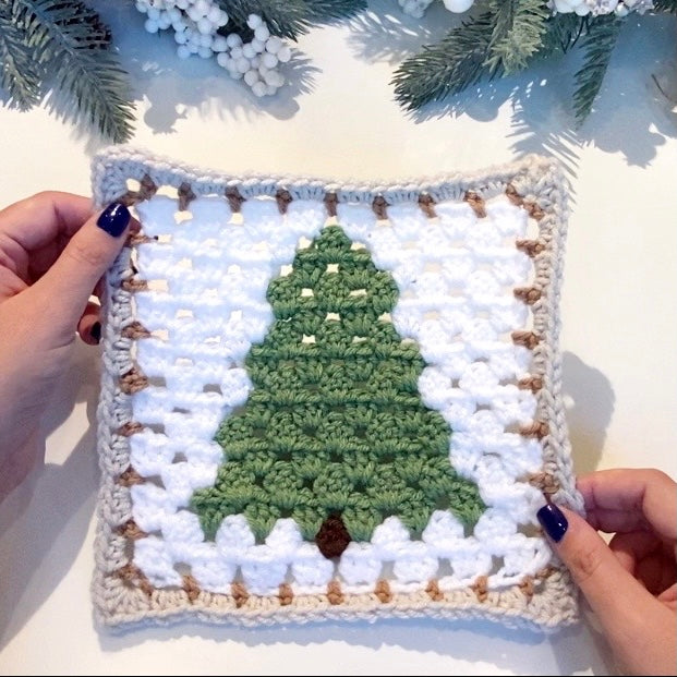 Crochet Christmas Tree Square Pattern (Free Pattern)