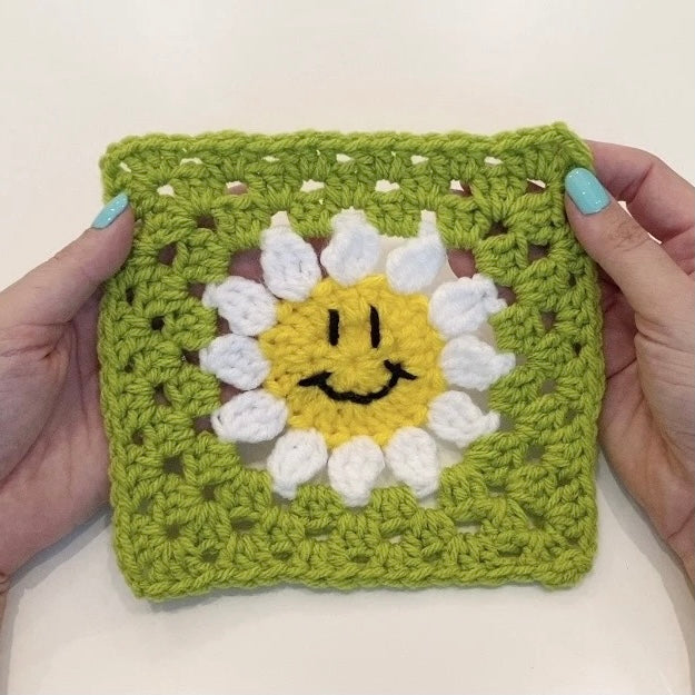 Smiley Daisy Granny Square Pattern
